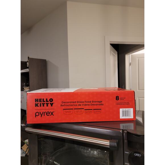 Pyrex Hello Kitty Glass Storage Set - Picture 3 of 8